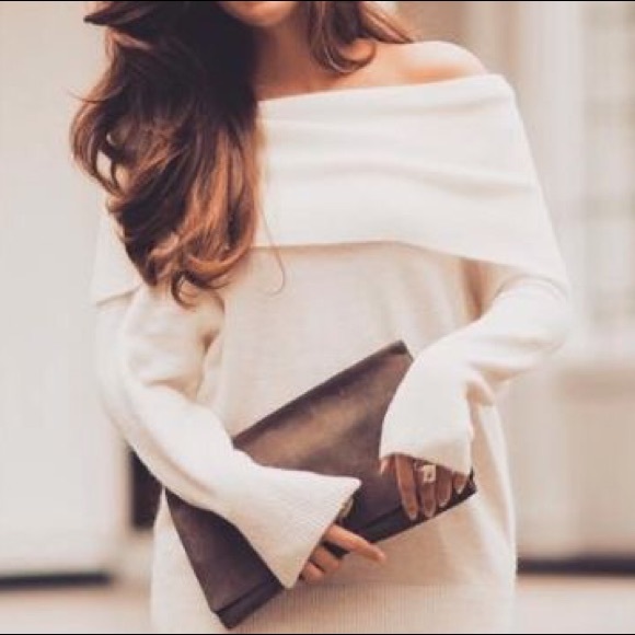 LEENA🌸 white off the shoulder fold over sweater - Picture 3 of 5